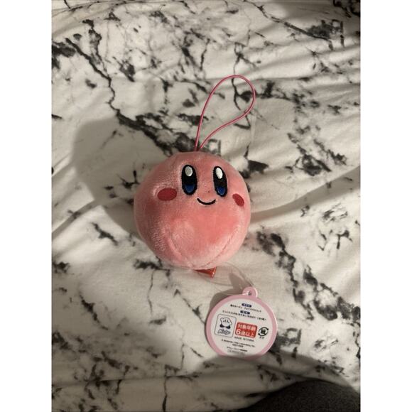 Kirby Star Face Mini Plush Mascot - Amusement Handheld Size NEW - Picture 2 of 6
